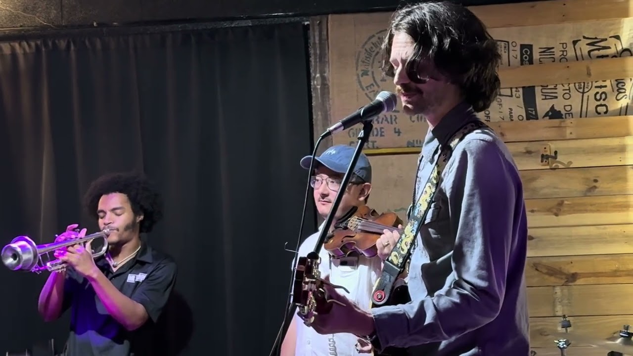 Ozello - Borderline (9/26/25)