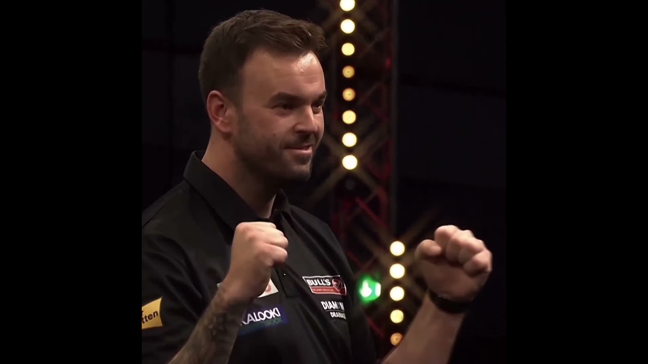 Ross Smith with an emotional tournament win after a difficult week for him. RESPECT!🎯 #darts #dart