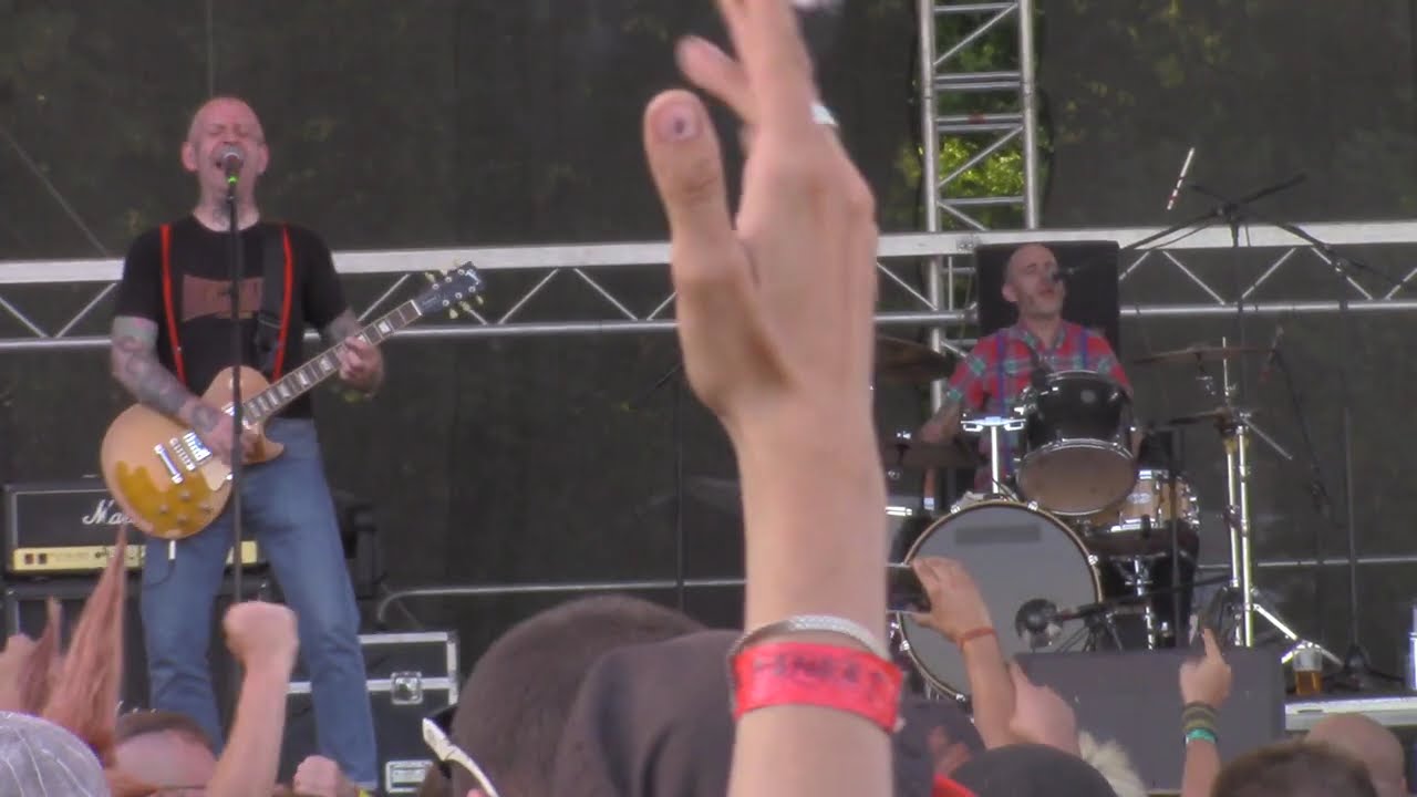 Evil Conduct - That Old Tattoo / Remember 81 (Fest Pod Parou 2015 Vyškov, Czech Republic) [HD]