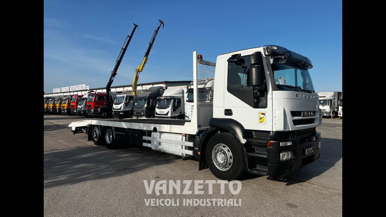 IVECO 260S36 CARRELLONE/PIANALE 3 ASSI 6X2 per trasporto auto, veicoli commerciali, agricoli ecc
