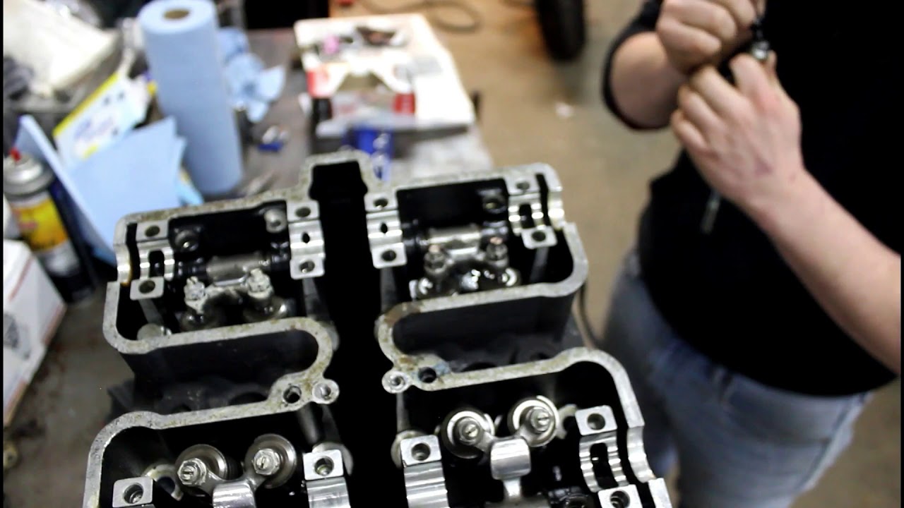 Kawasaki bobber build pt.5 (454 engine disassembly)