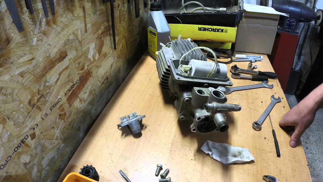 Restauration complète d'un nettoyeur haute pression Karcher 595 - Partie 1