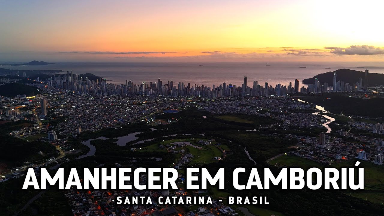 Amanhecer em Cambori&uacute; - Santa Catarina - Imagens A&eacute;reas de Drone em 4k