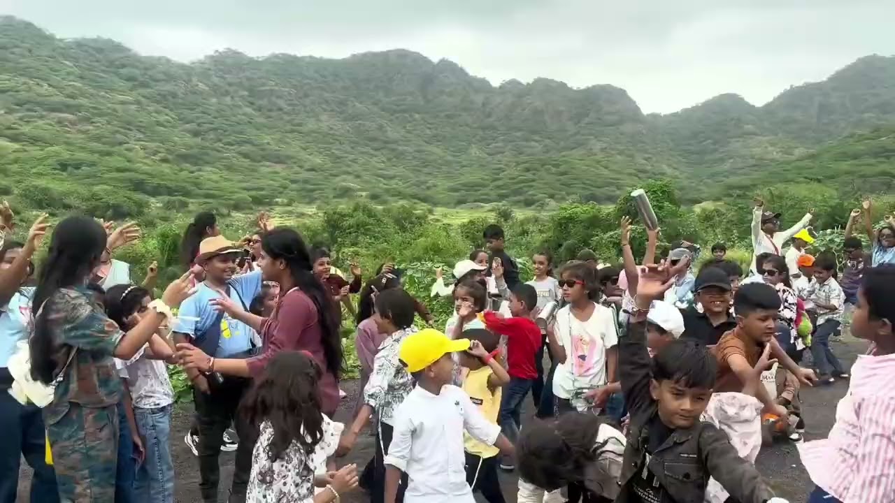 School tour ,f