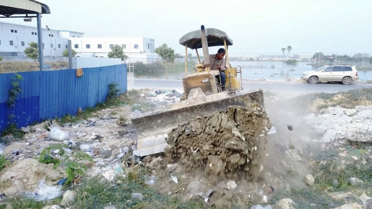 First Start Amazing PROJECT!! Clean up the abandoned land With many large stones Dozer D31P 