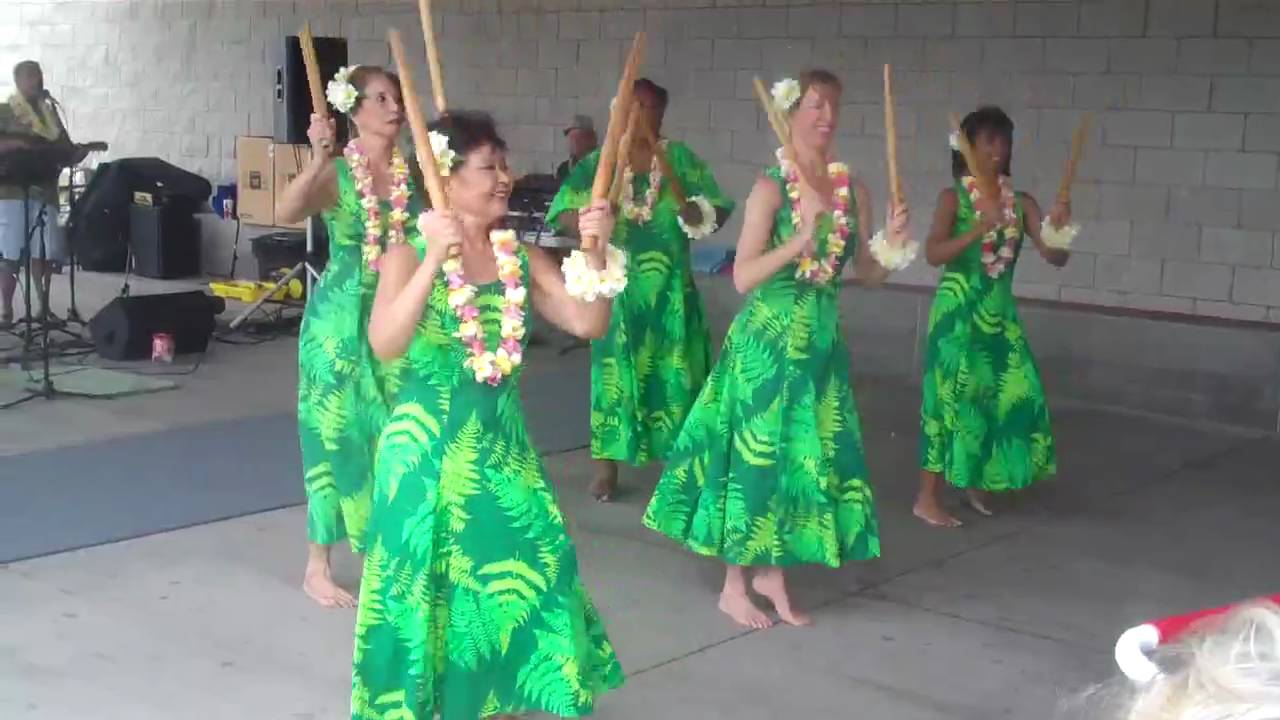 Na Hala O Naue (Puili Dance).MP4