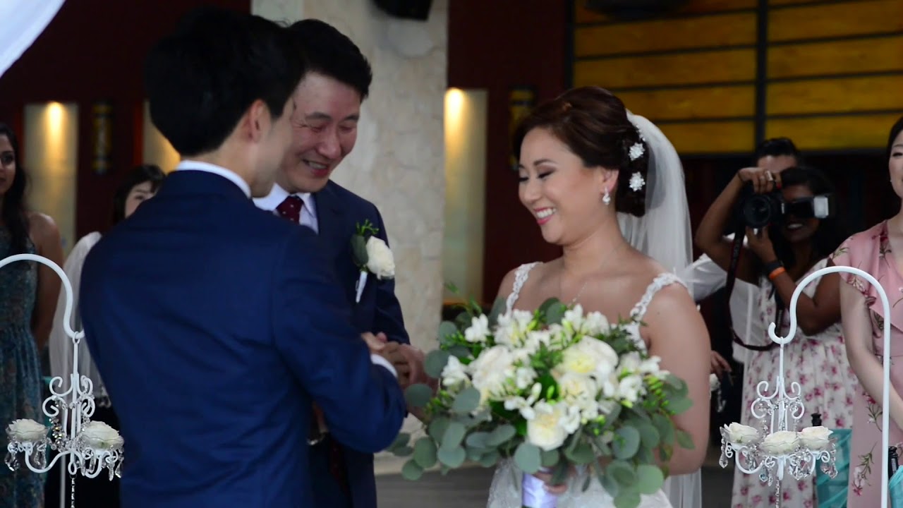 Playa del Carmen Beach Wedding Video by Evelina Pasquotti