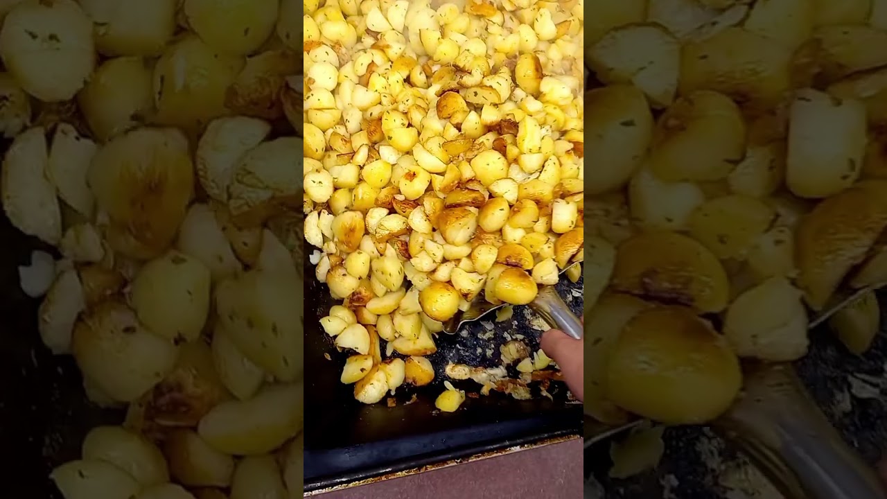 Gr&auml;ddstuvad pyttipanna p&aring; fl&auml;skfil&eacute;