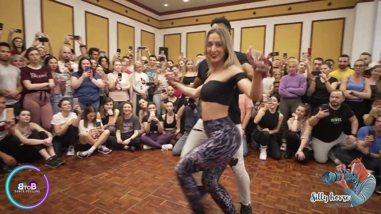 Ronald y Alba [Usher - I Don't Mind Feat. Juicy J] Bachata workshop | Bucharest 2023