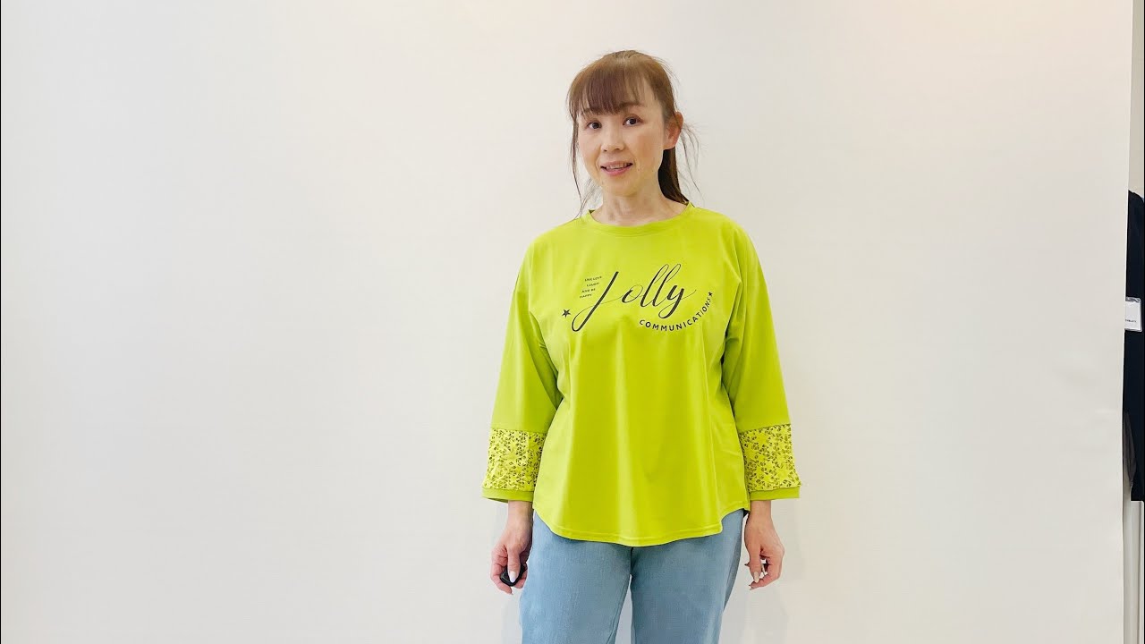 こんなTシャツあったら嬉しい…ややゆったり背肉拾わないシンプルだけどちょっとデザイン入り