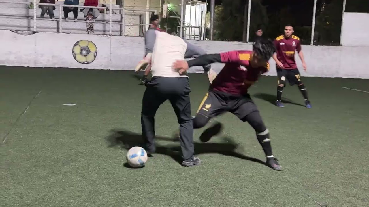 Aztecas vs Vs Pinucher ( games con 1 jugador menos dando partidaso 🔥 liga dia lunes ) 