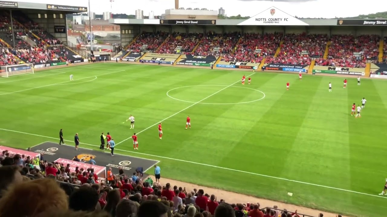 JESSE LINGARD STANDING OVATION ON NOTTINGHAM FOREST DEBUT