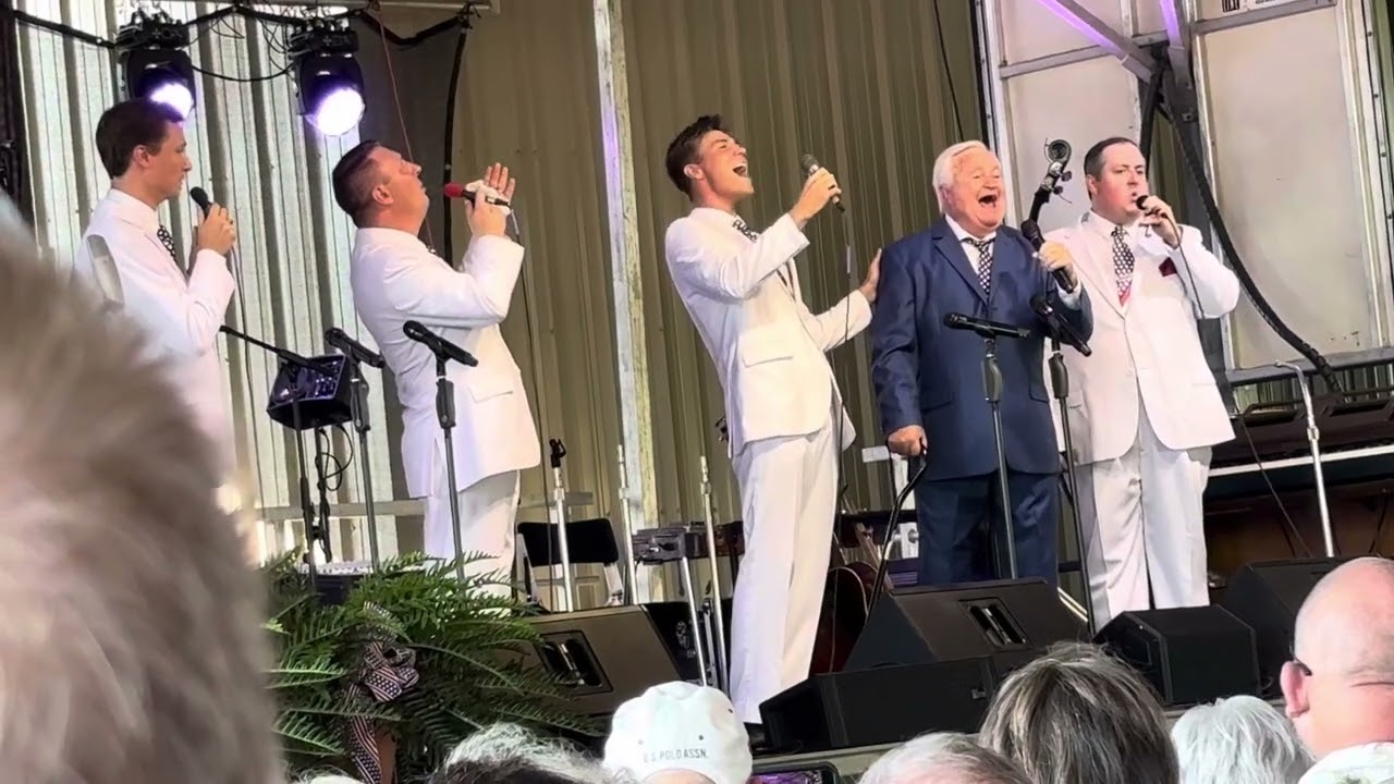 Archie Watkins with the Inspirations sing “Amazing Grace” to open Singing in the Smokies (7/4/24)