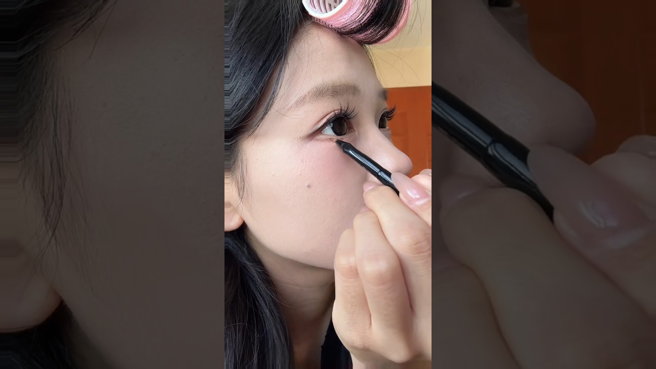 Cutest Japanese Anime Style Eye makeup Tutorial #shorts #cute #anime #japanese #animemakeup #Eye