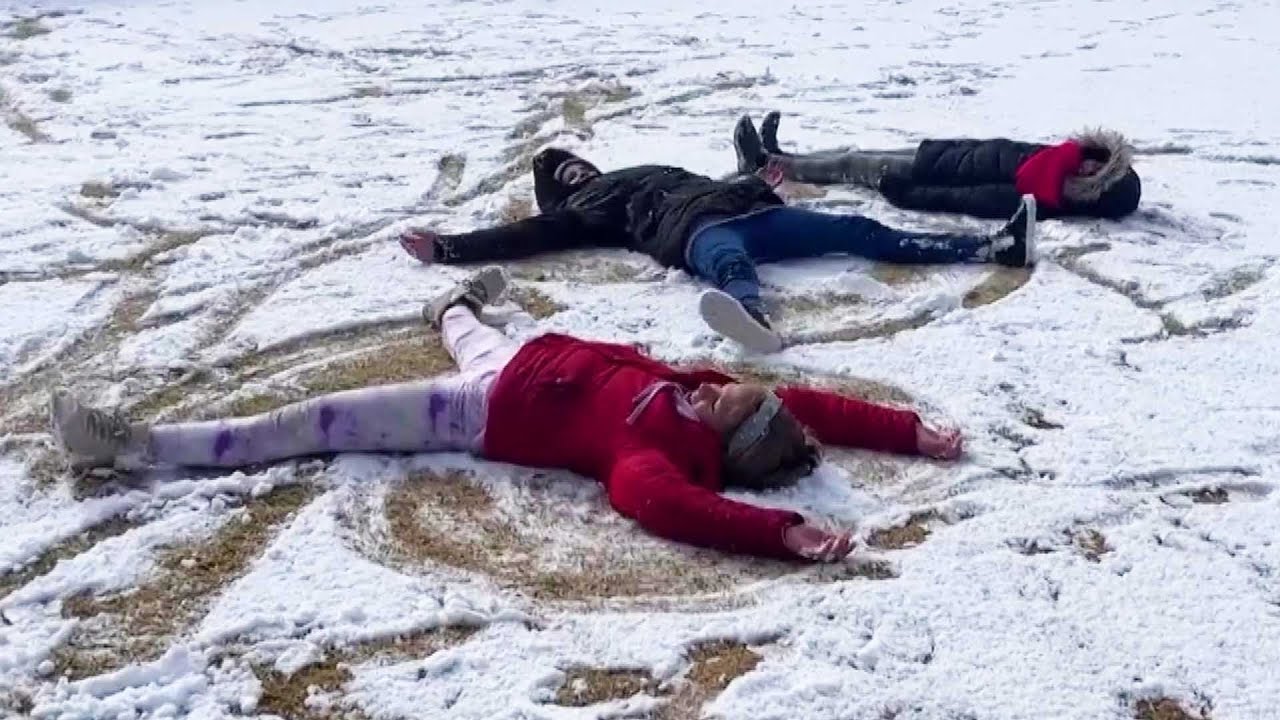 Johannesburg Gets First Snowfall Since 2012