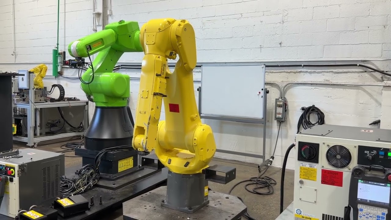 FANUC M-20iB/25 Robot System w/ R30iB Plus Controller - F226291