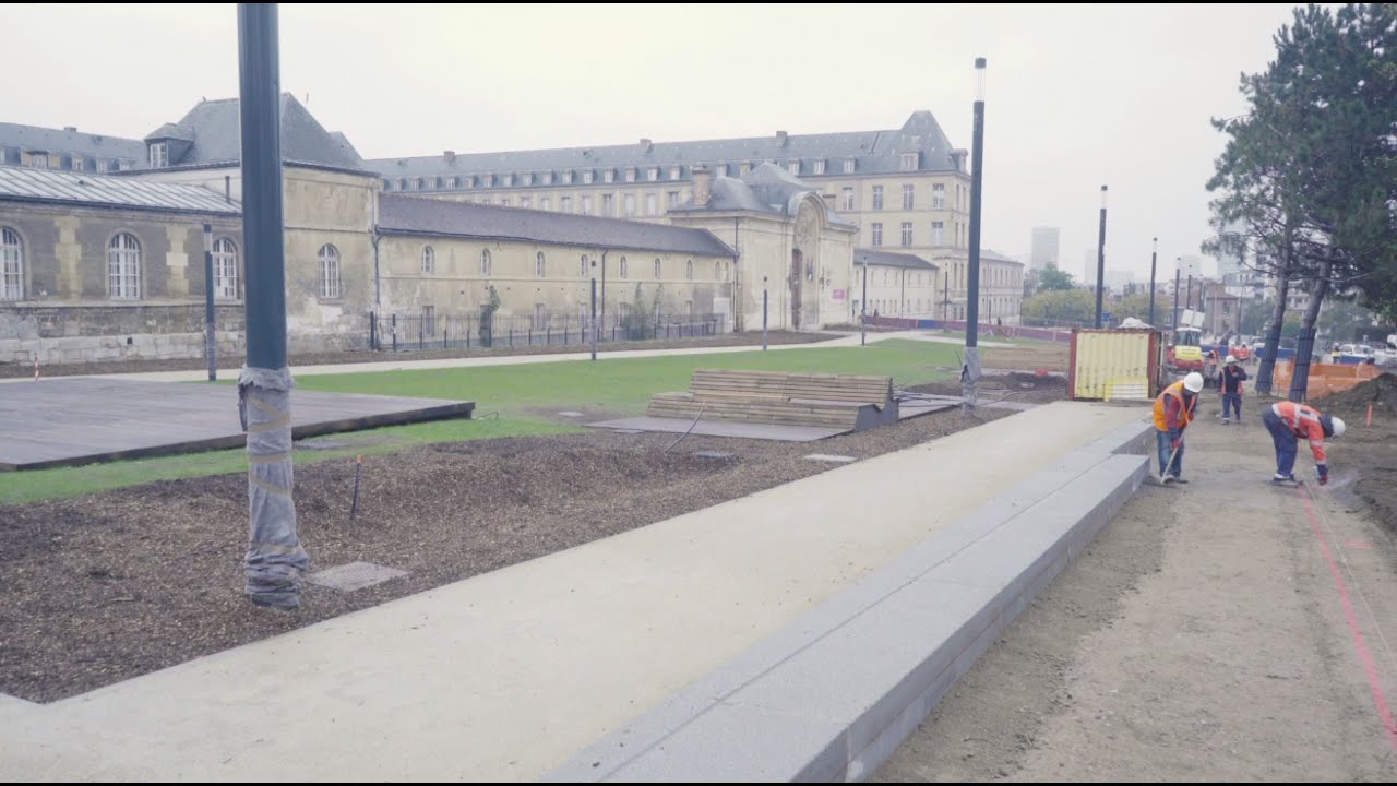 Chantier Excellence Environnement face à l'hôpital du Kremlin-Bicêtre