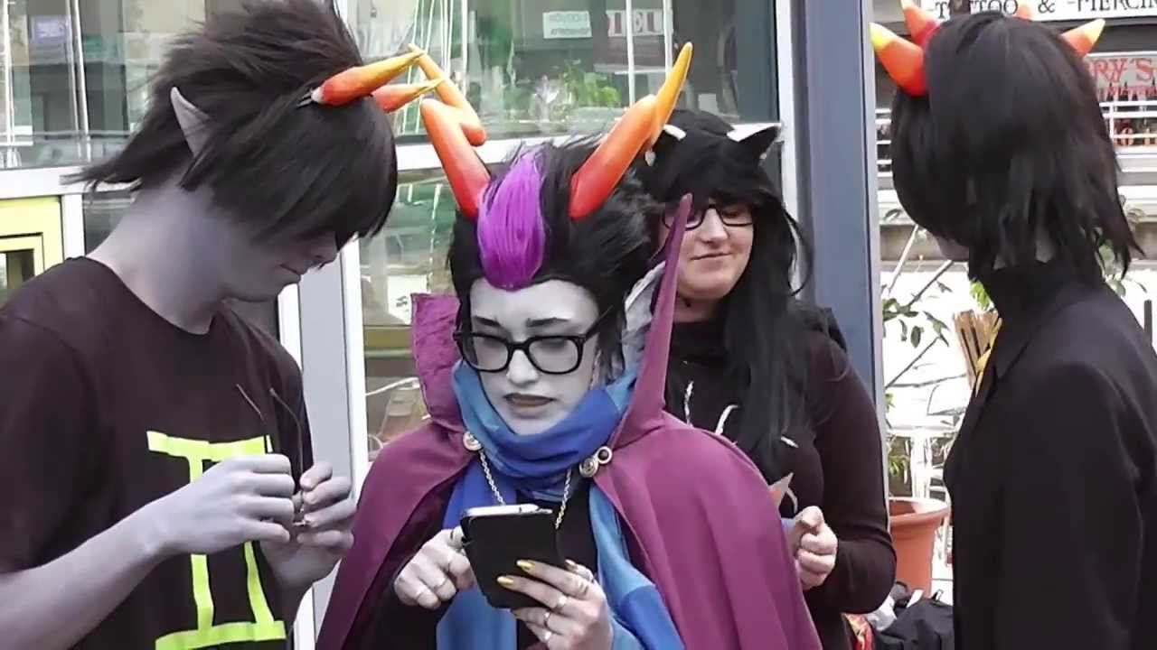 Homestuck Cosplay Tomfoolery at NiCon 2013