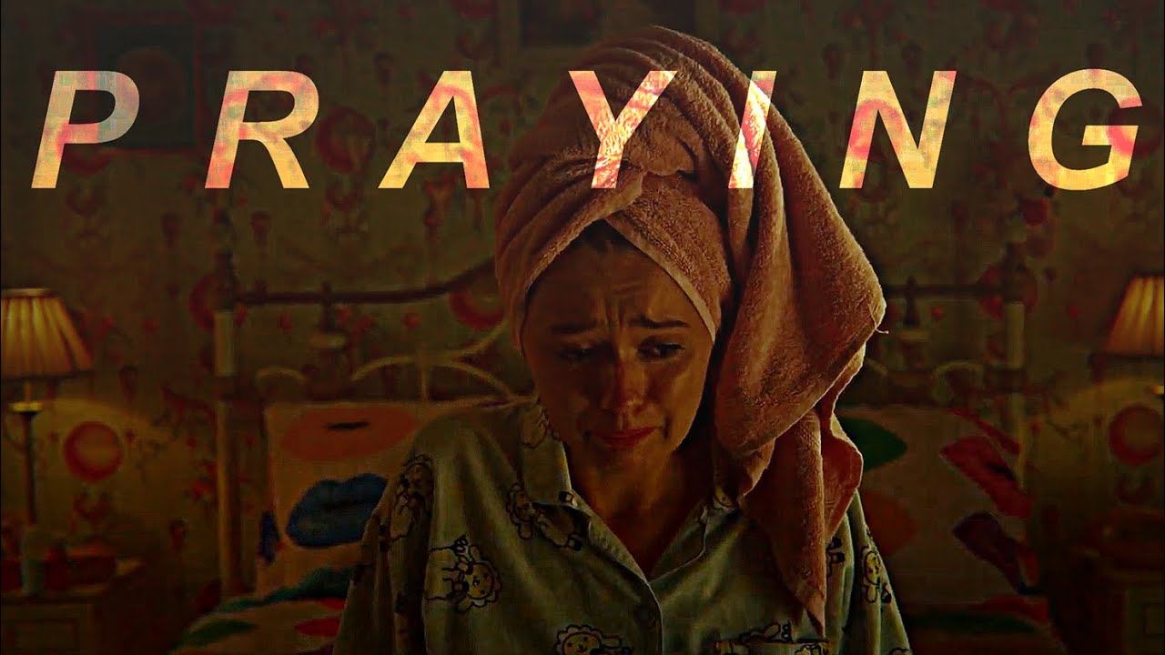 multifemales | praying [TW]