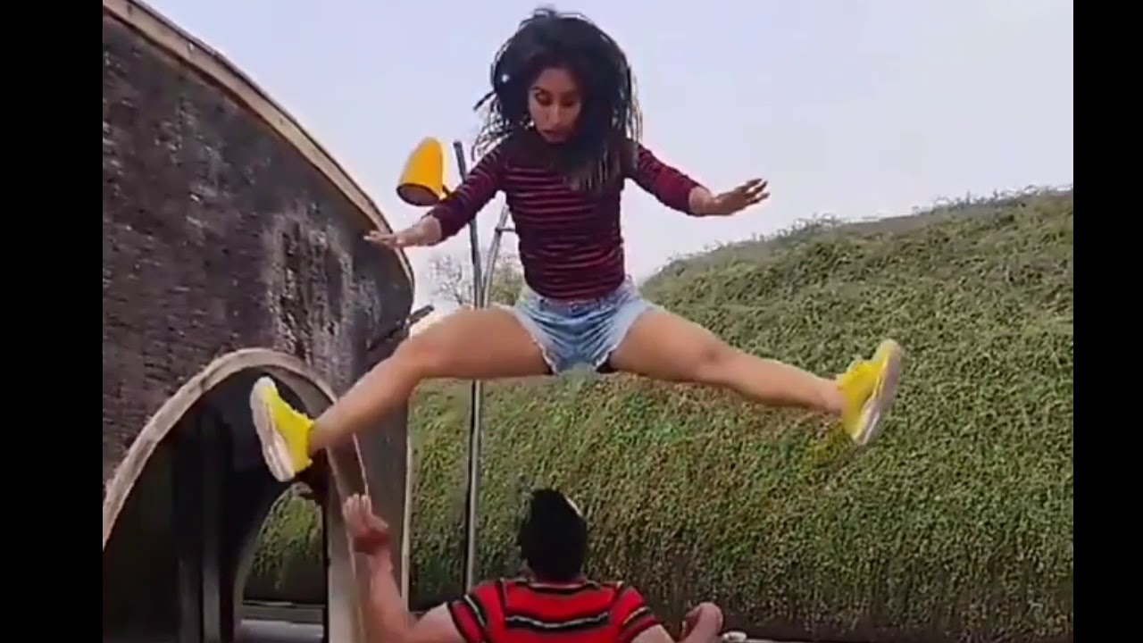 Parul Arora Amazing Stunts | Parul Arora #Jabardasth Stunts #Parul Arora videos