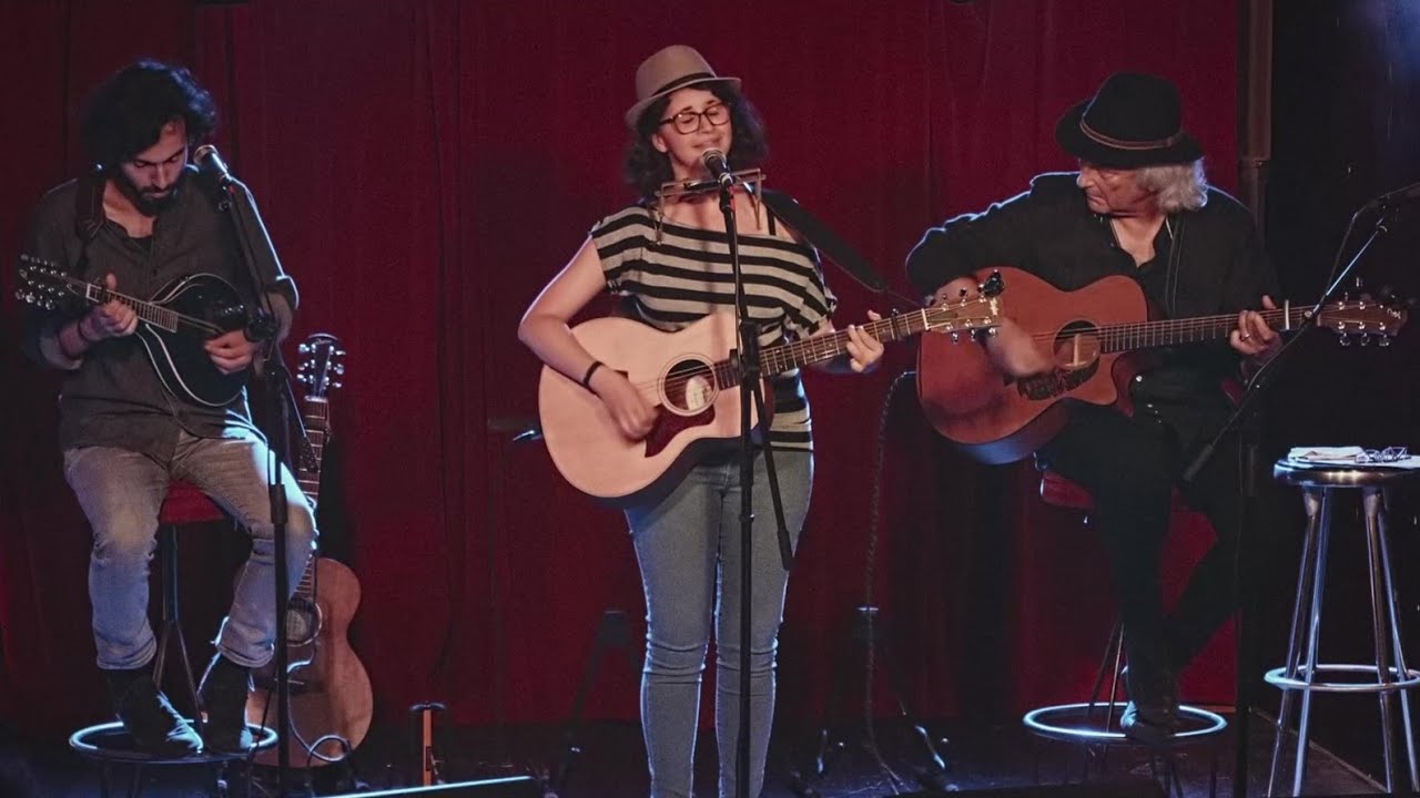Quand la nuit chante - Jikaëlle | Live au Salon du Bleu Café, Neuchâtel |