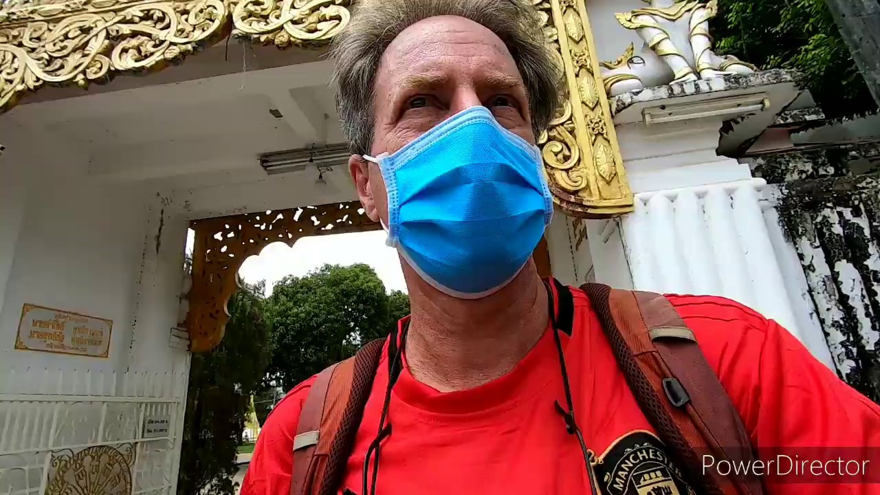 A Day in Mae Sot, Part 2 (Stories from Africa and Lunch)