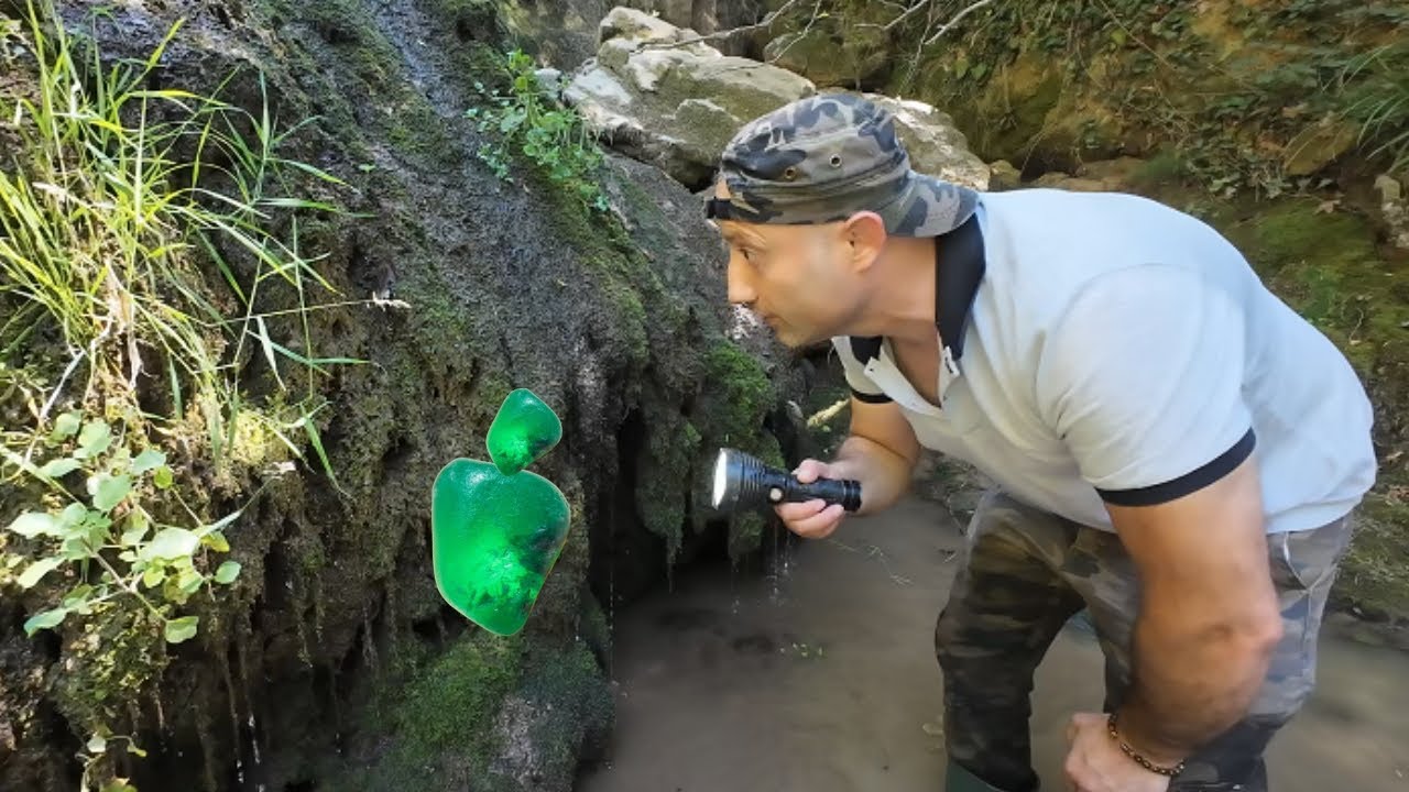 Пока я искала драгоценные камни, наткнулась на сундуки с сокровищами!!!
