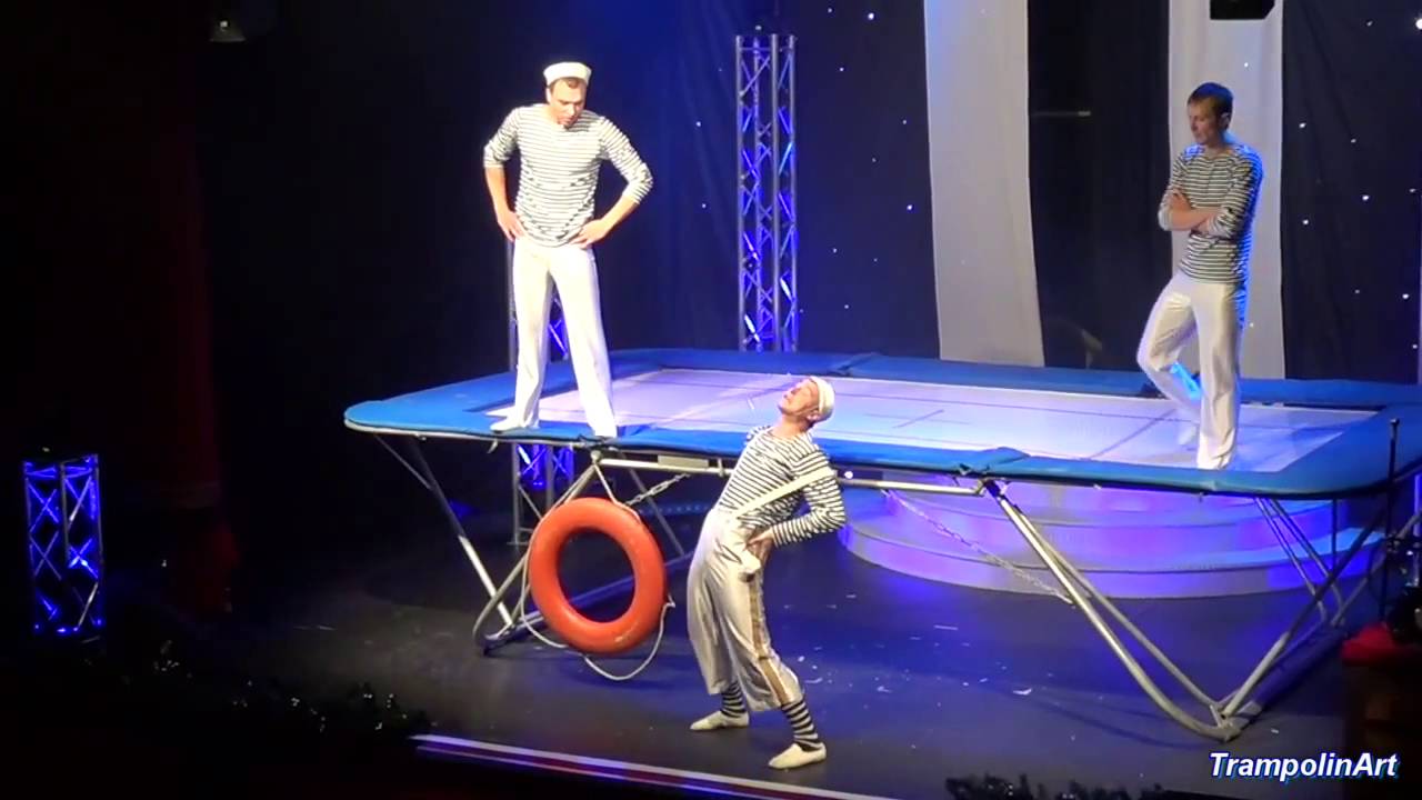 Jumping Sailors / DASDIE BRETTL  ( Erfurt, Germany 2015)