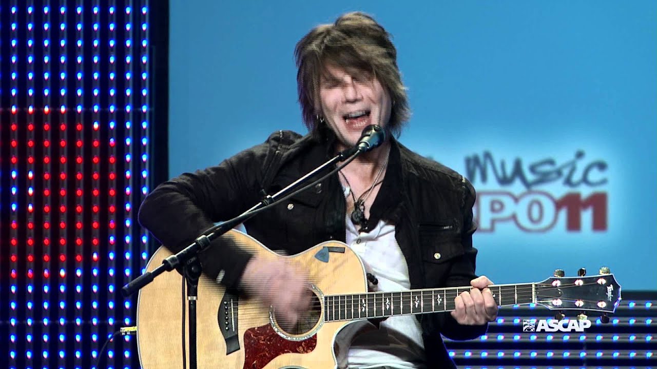 John Rzeznik performs 