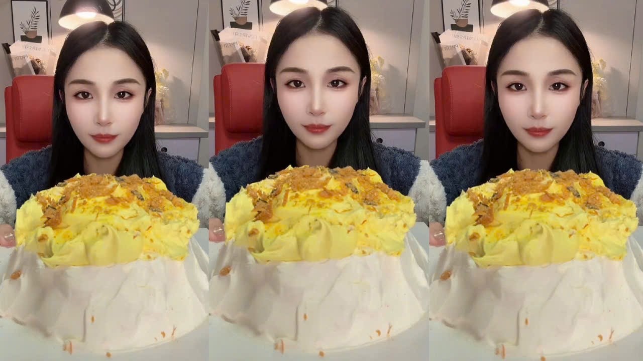 Eating Egg Custard Cake, Challenge Eat Desserts