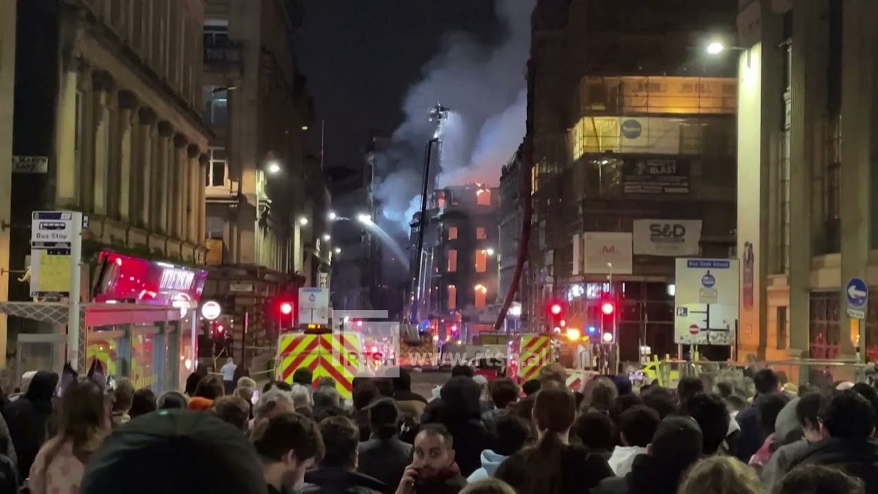 Mbyllet stacioni hekurudhor i Glasgoë,shkak, një zjarr që përfshiu një ndërtesë historike