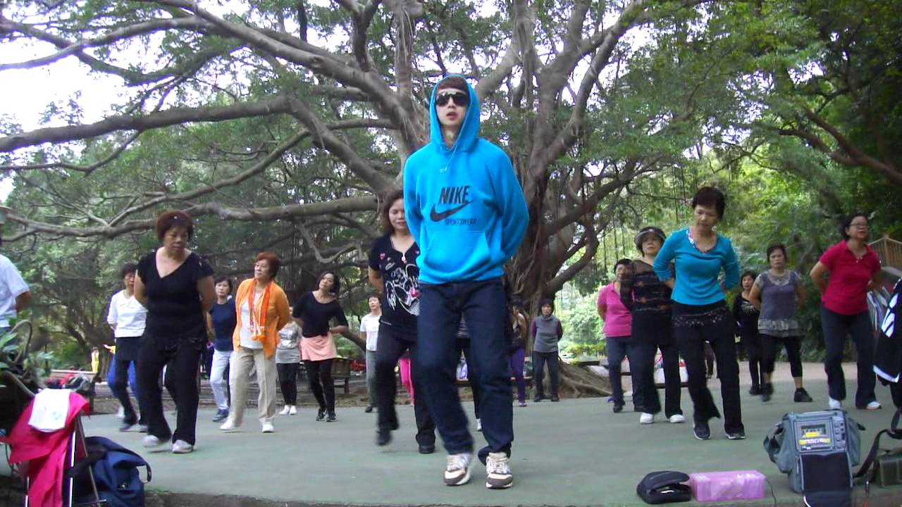 29 大嘴巴-國王皇后 天母韻律操隊Max舞曲 2011-11-27