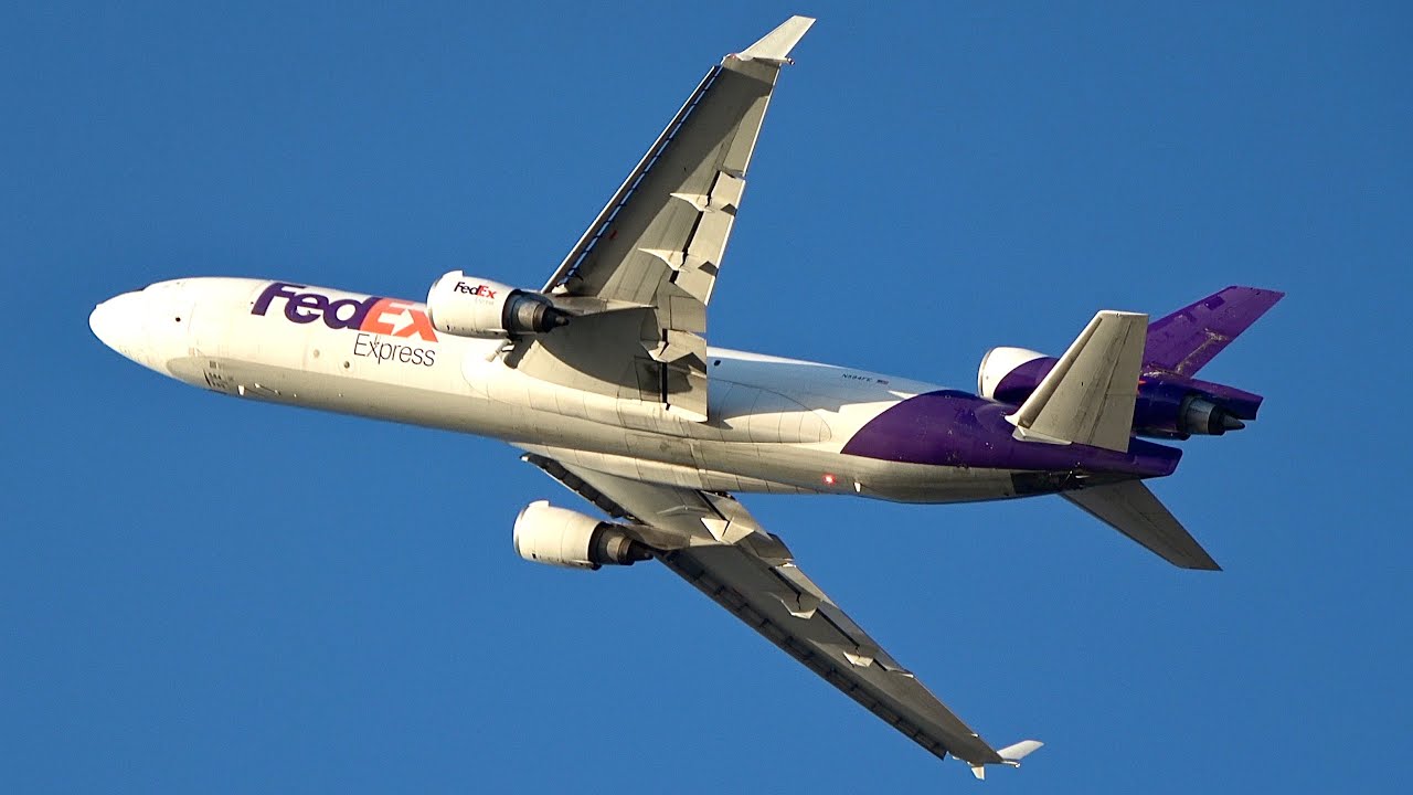 FedEx MD-11 Rocket Takeoff at MSP