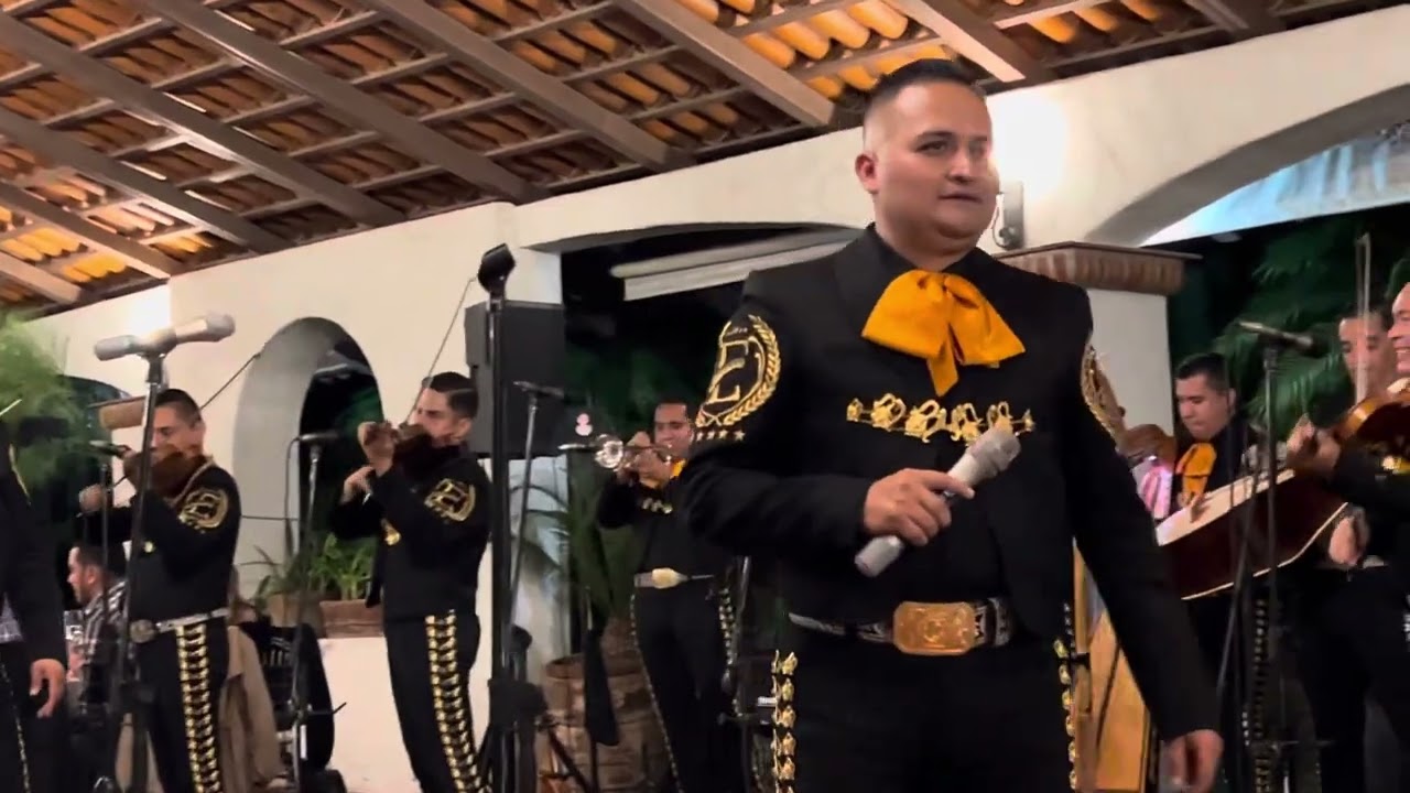El 7 Mares- Mariachi estrella de Mexico