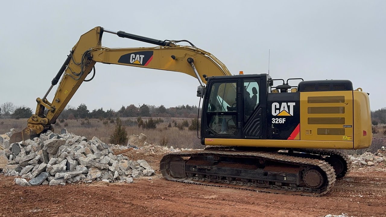 Caterpillar 326 F Excavator For Sale