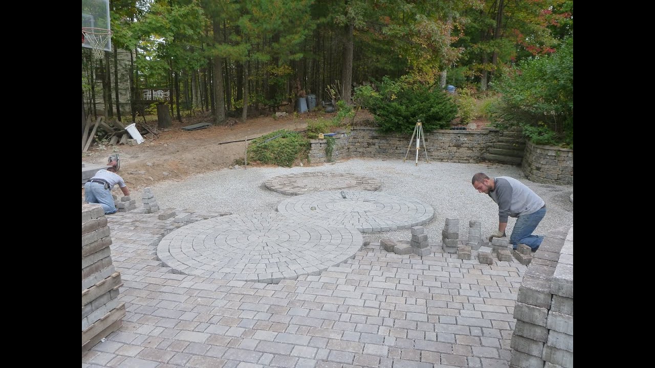 Permeable Paver Driveway Construction Timelapse