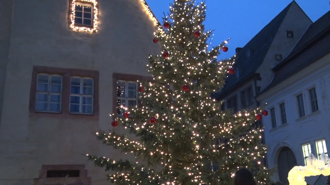 PUNKTum Weihnachtsmarkt in Sangerhausen er&ouml;ffnet