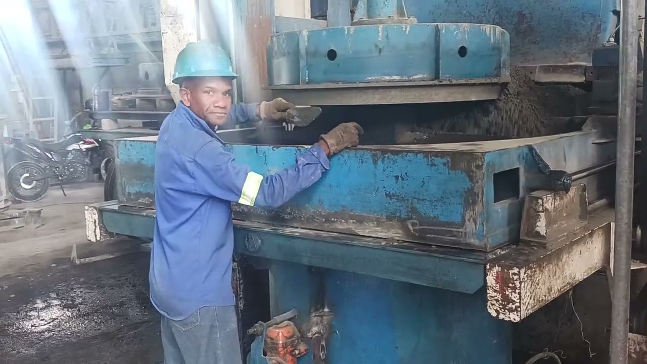 🔥 Así se fabrica un tubo de hormigón en una máquina automática | Proceso industrial paso a paso