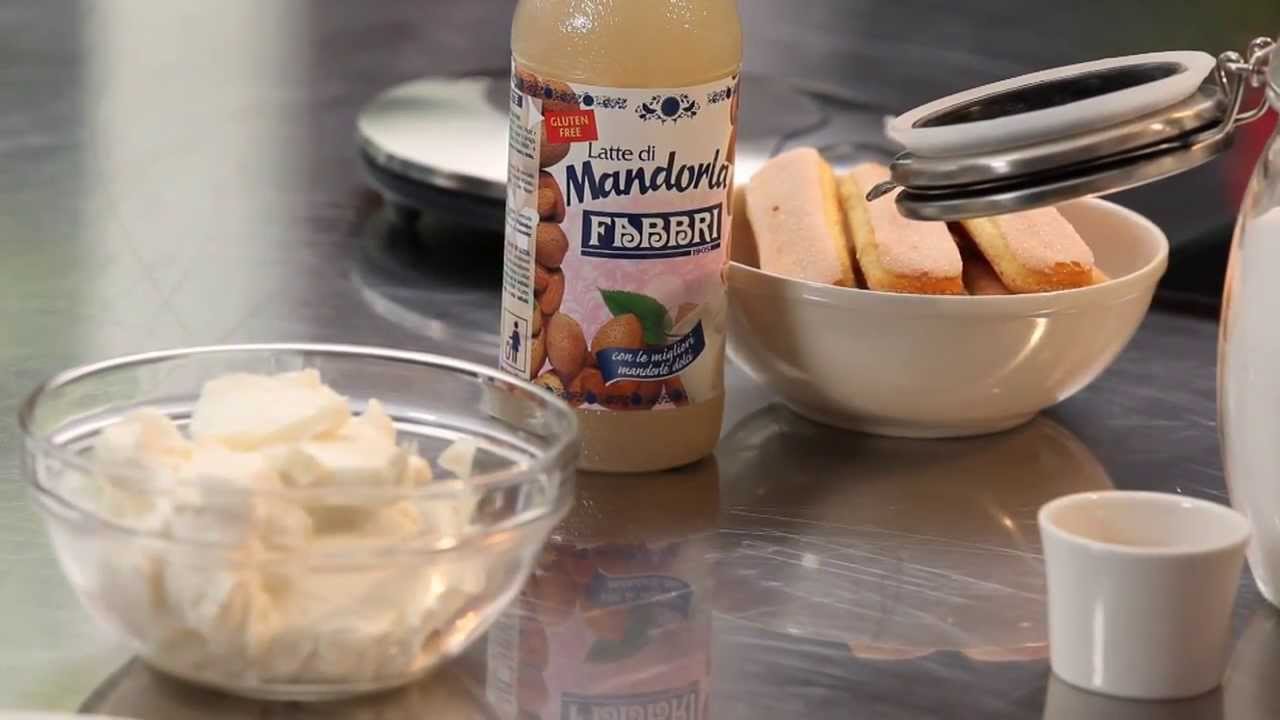 Csaba dalla Zorza | Dolcemandorla alla cannella con Sciroppo Latte di Mandorla Fabbri