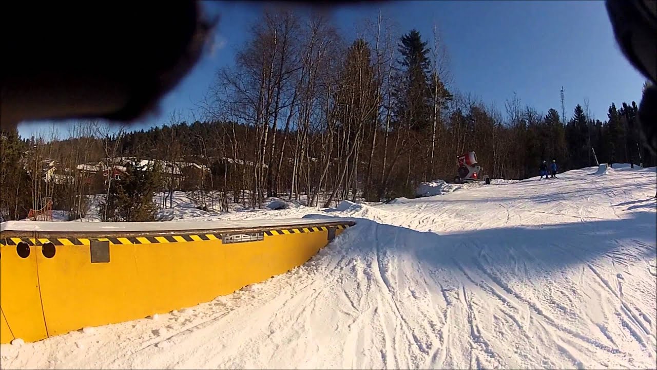 Jerikobakken twintip and snowboard
