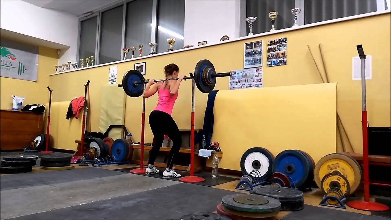 Nina, počep,  back squat  105kg