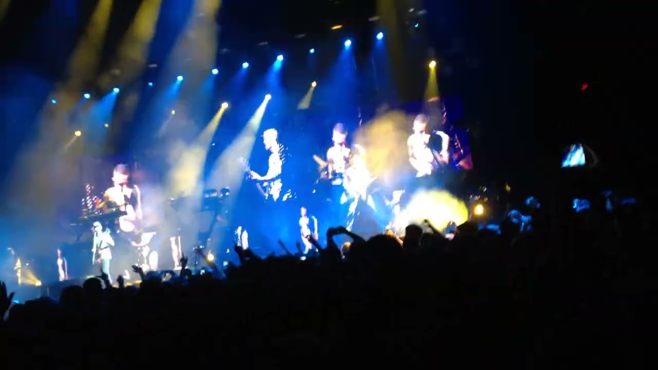 Linkin Park Live - Carnivores Tour - Given Up