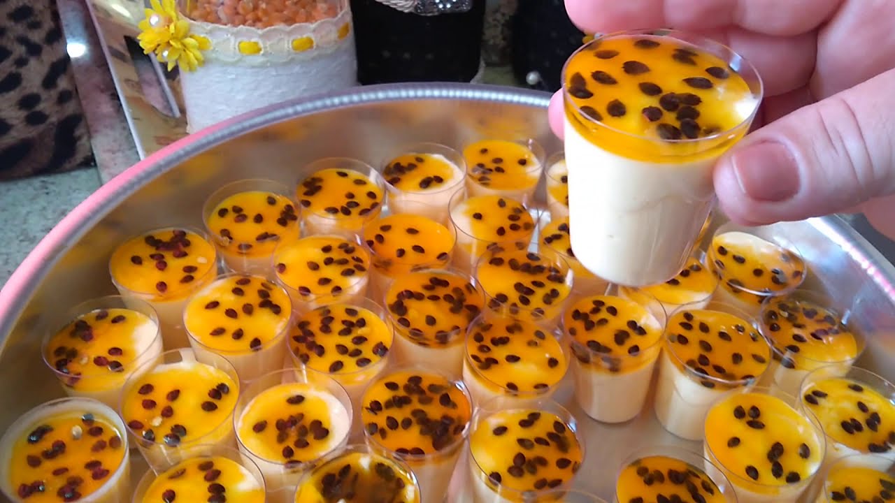 Mousse de maracujá no copinho, para aniversário com: claudia amorim