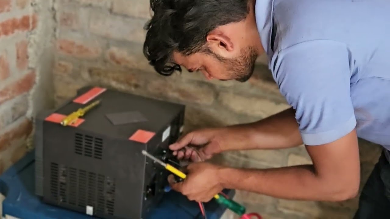 Livfast company ka 2.5 KVA solar inverter strolling successful MPPT Solar-UPS-24V-LFS SO2500M# blog
