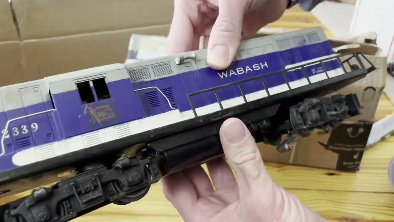 Unboxing 1957 Lionel 2275W Train Set from eBay!!!