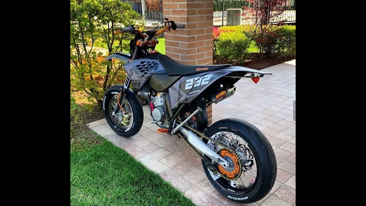 YAMAHA XTZ 125 SUPERMOTO COLLECTIONS