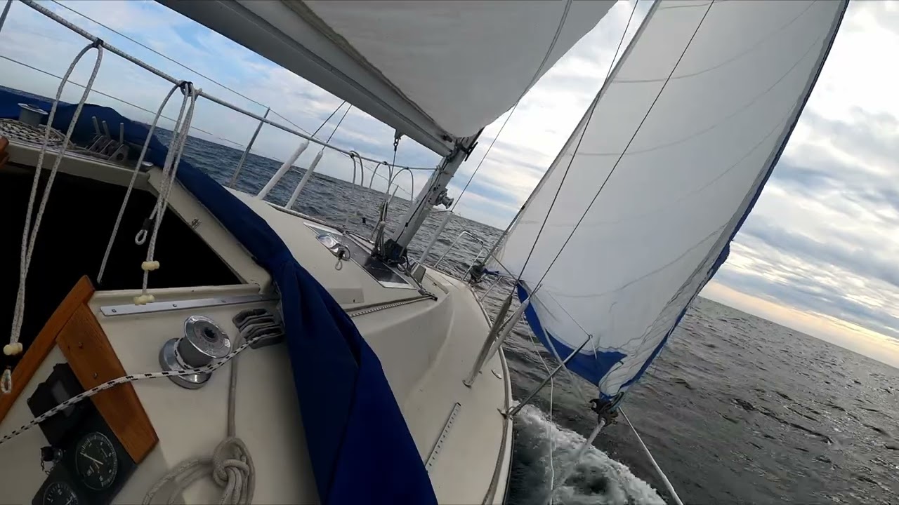 Första seglings filmen med min nya Maxi 84