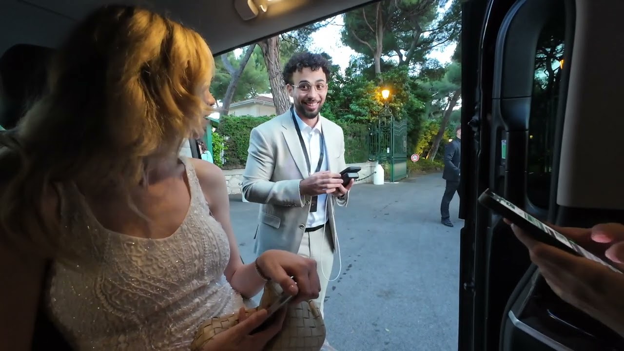 Rejected from H&ocirc;tel du Cap-Eden-Roc