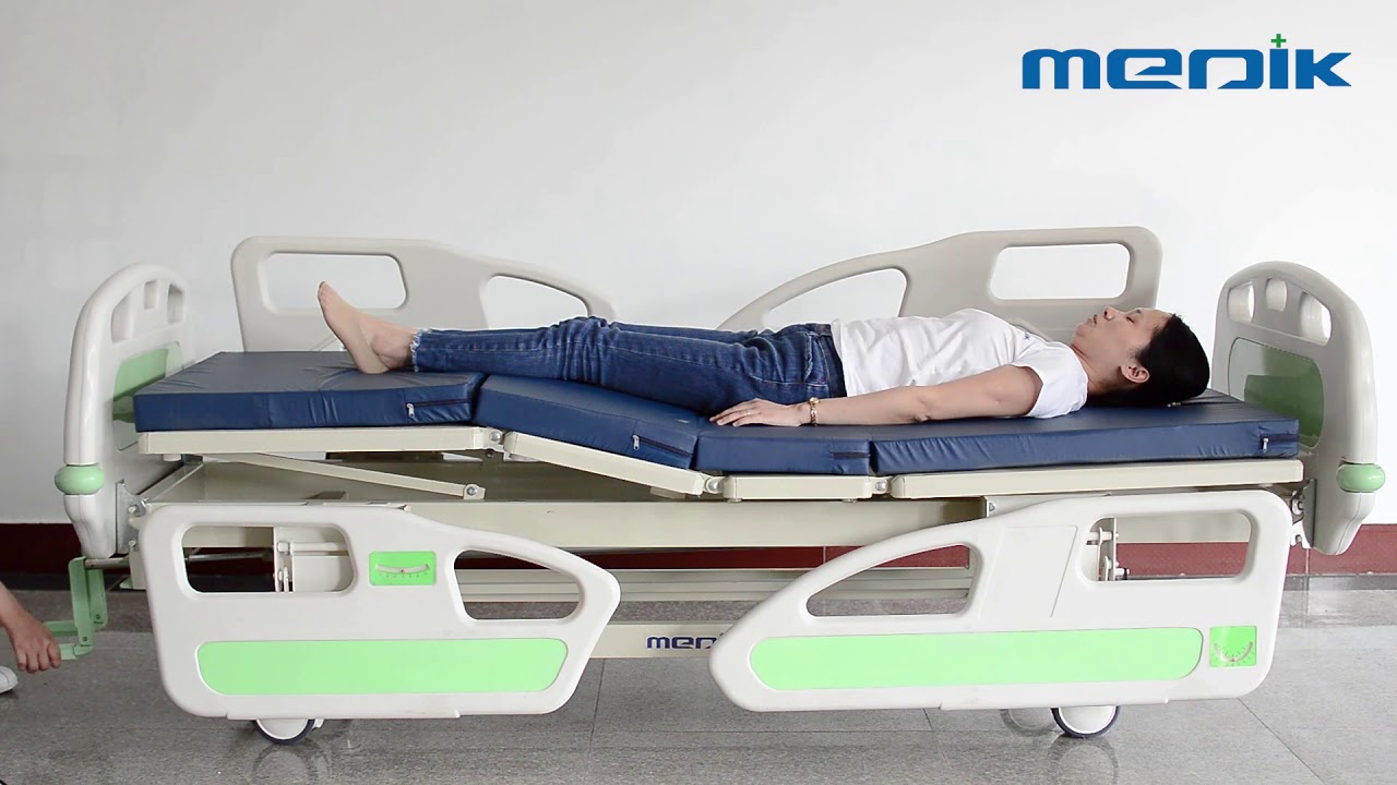 Two Crank Manual Medical Patient Bed For Clinic