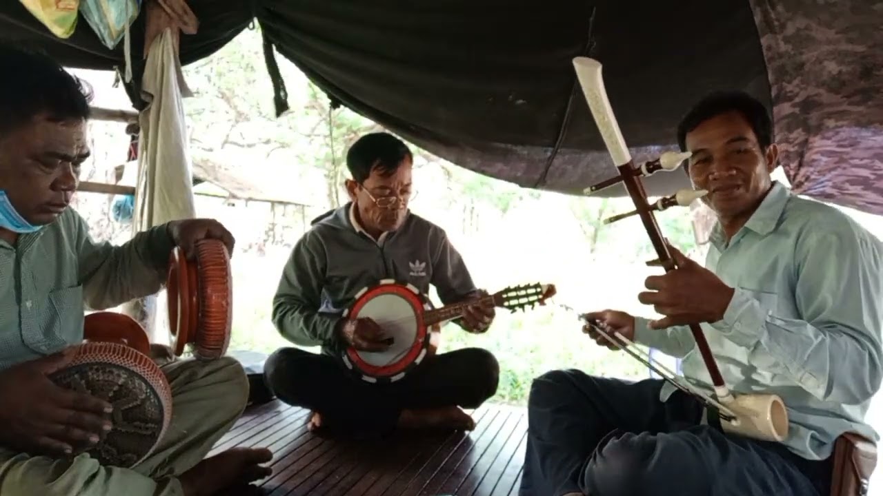 ទី១បទចុងឃឹម,ចៅព្រាម,ក្រសាំងទាប,សុំស្លាស្រី